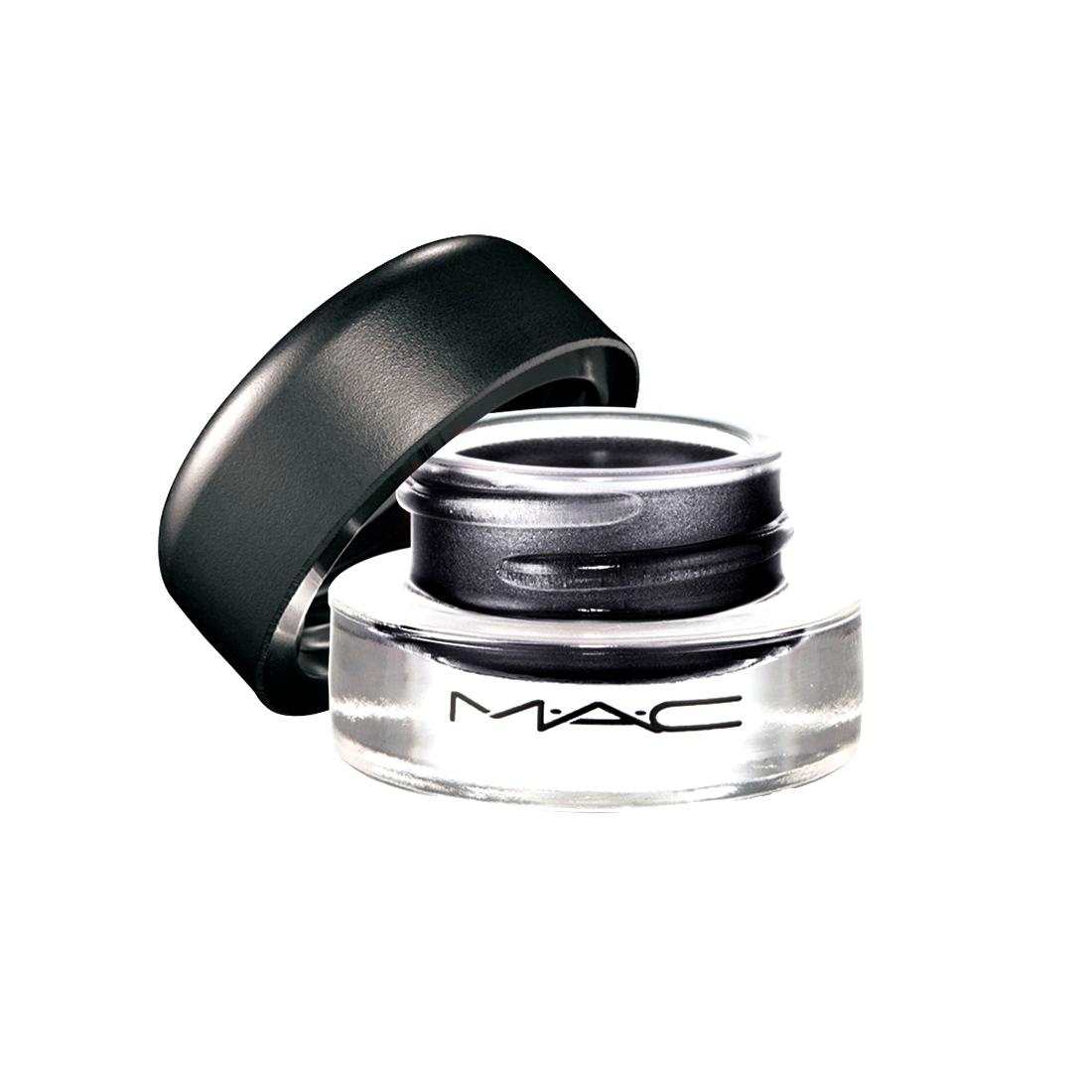 MAC Makeup essentials TheFuss.co.uk