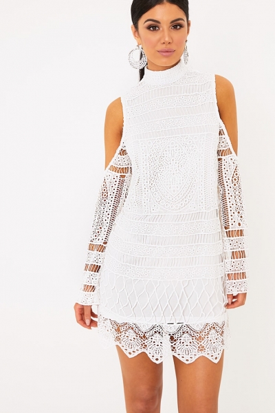 Pretty Little Thing Palmira White Lace Cold Shoulder Shift Dress