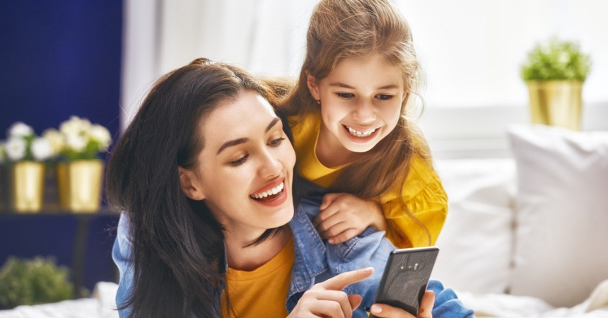 The apps stay at home mums need on their phone